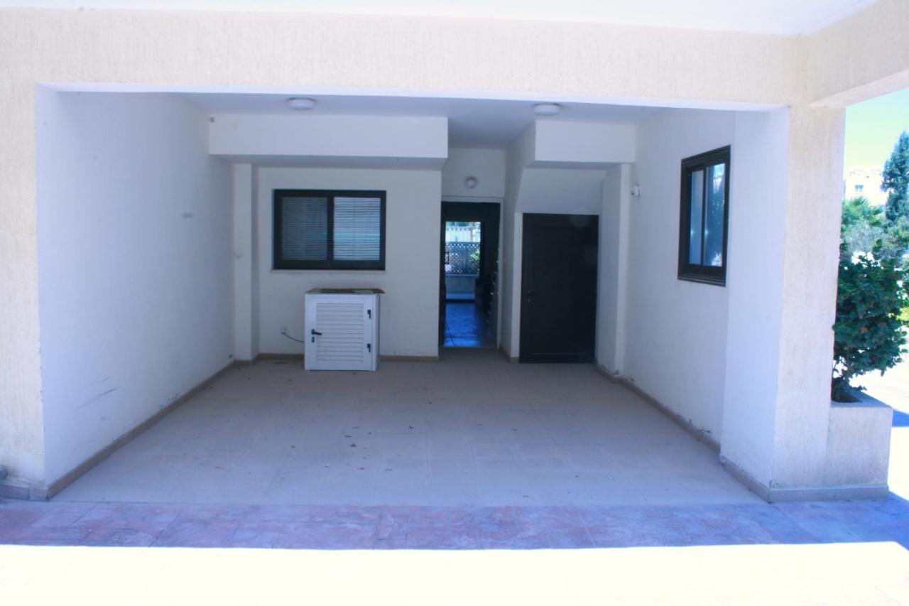 Queens Gardens 2 Bedrooms Paphos Kültér fotó
